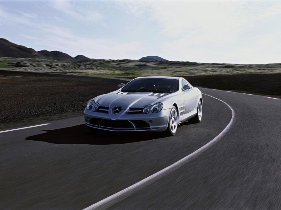  Mercedes-Benz SLR McLaren 2004 года  (фото 50 из 175)